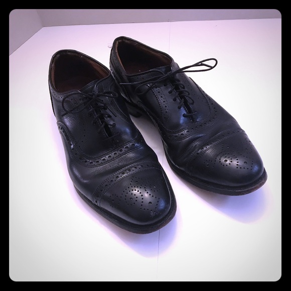 Allen Edmonds black oxfords size 9 main image 6